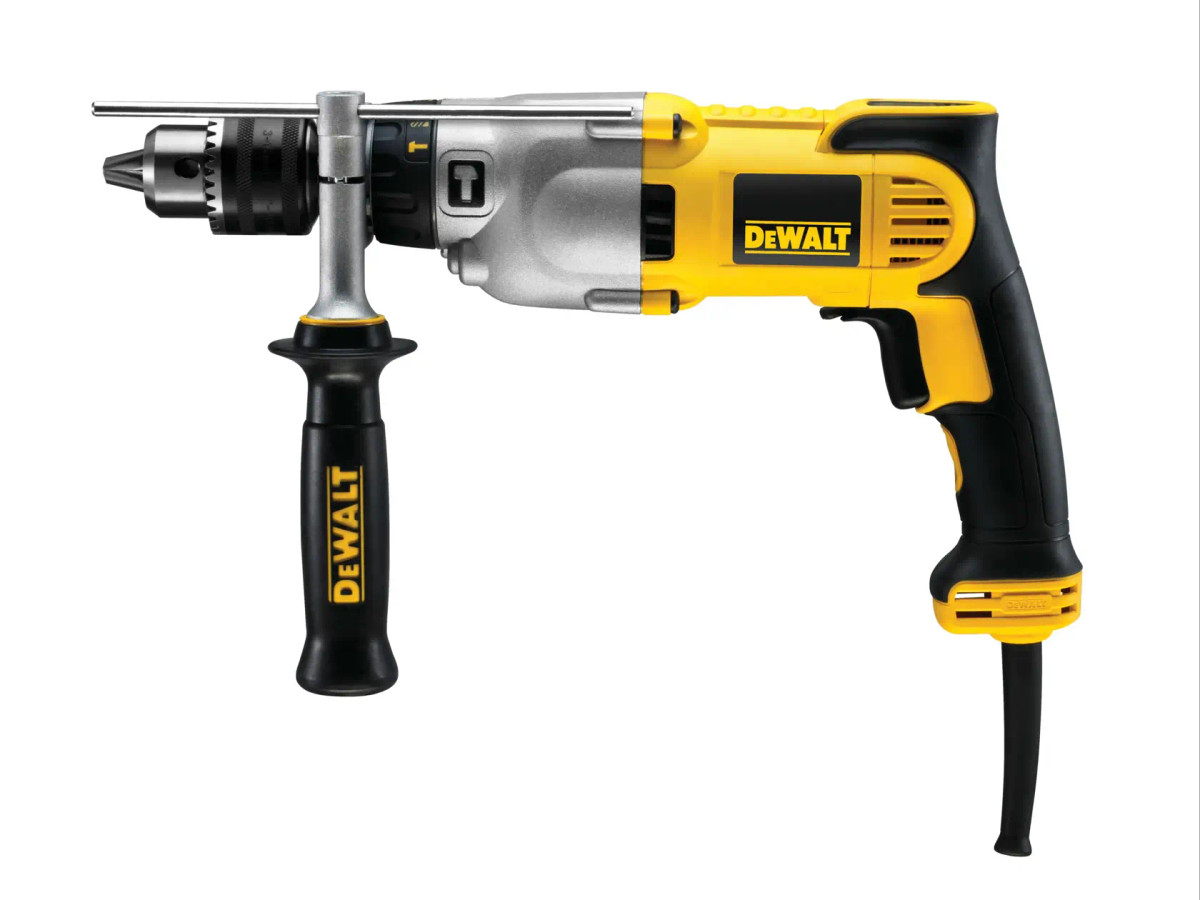 Furadeira de Impacto 5/8" (16MM), 1.300W, 2 Velocidade Mecânicas, C/ Maleta, 220V DeWalt