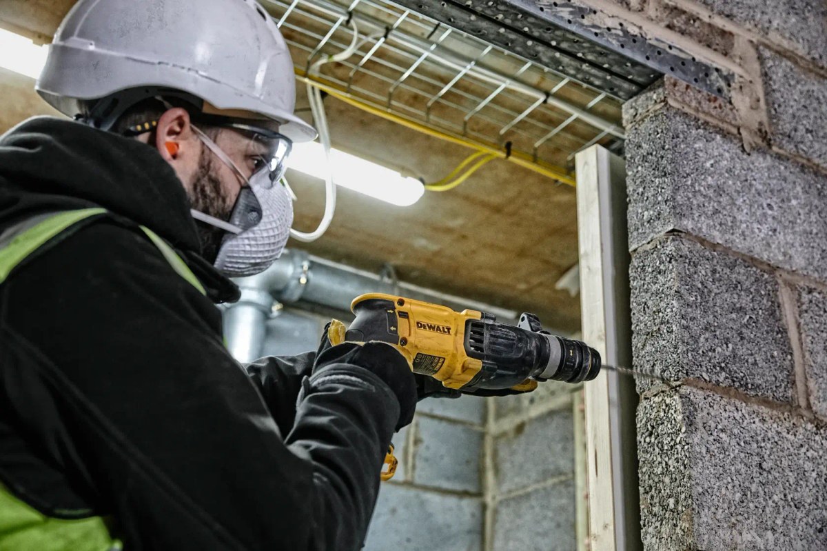 Martelete Perf/Romp SDS Plus 1" (26MM) 800W, 2,6J, Velocidade Variável Reversível, 3 Modos, 2,6KG, C/ Maleta e Mandril 1/2", 22 DeWalt — foto 5