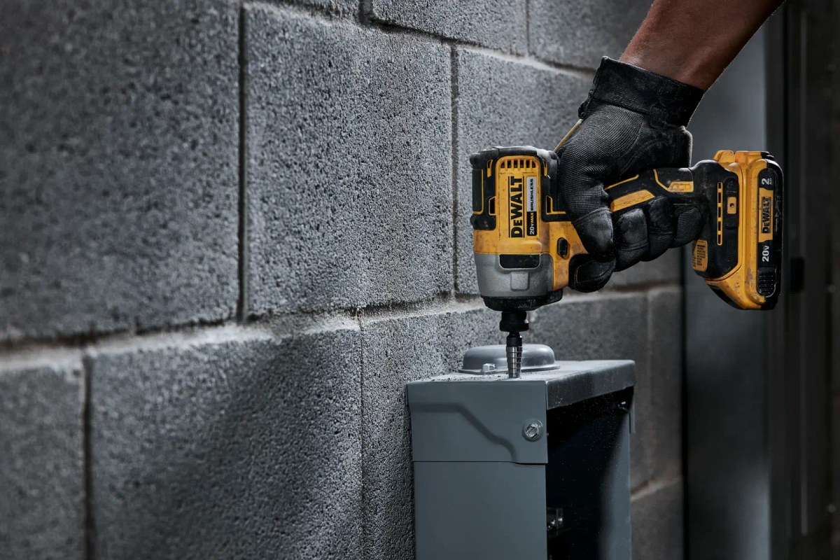Parafusadeira Impacto 1/4" (6,35MM) 20V MAX* Li-ion, Brushless sem Carregador e Bateria DeWalt — foto 3