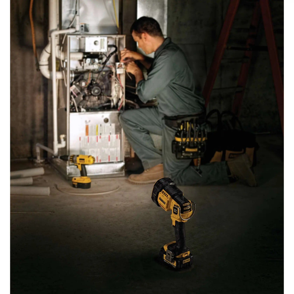 Lanterna LED Profissional Spotlight 20V MAX* Flexvolt Li-ion sem Bateria e Carregador DeWalt — foto 4