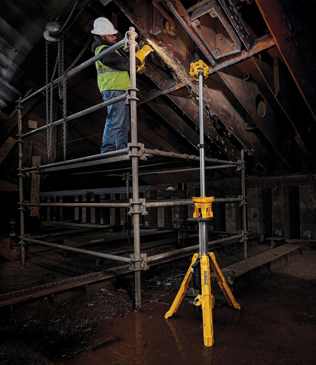 Torre de Iluminação 20V MAX* Flexvolt Li-ion, sem Bateria e Carregador DeWalt — foto 5