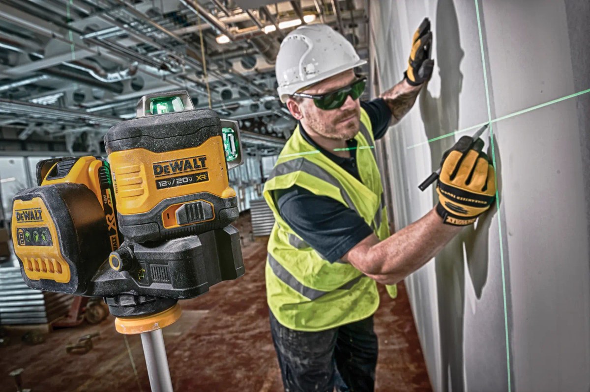 Nivel Laser Verde 3 Linhas 360° 12V/20V MAX* 70M C/ Maleta sem Bateria e Carregador DeWalt — foto 5
