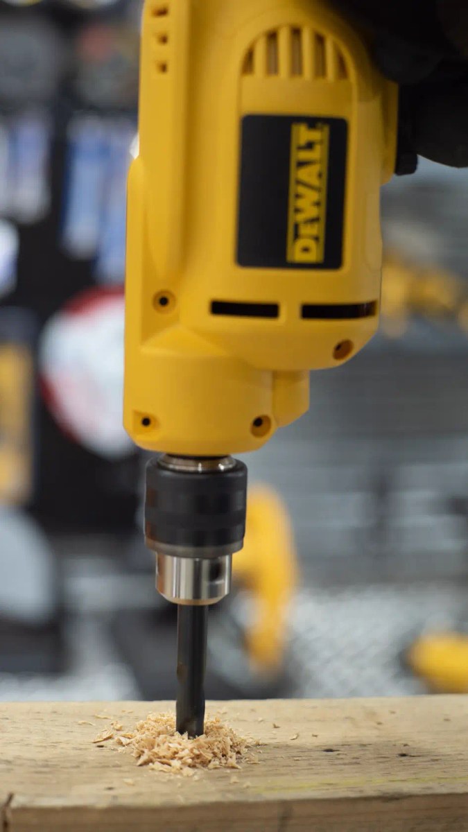Furadeira 3/8" (10MM) 550W, Velocidade Variável Reversível, 127V DeWalt — foto 2