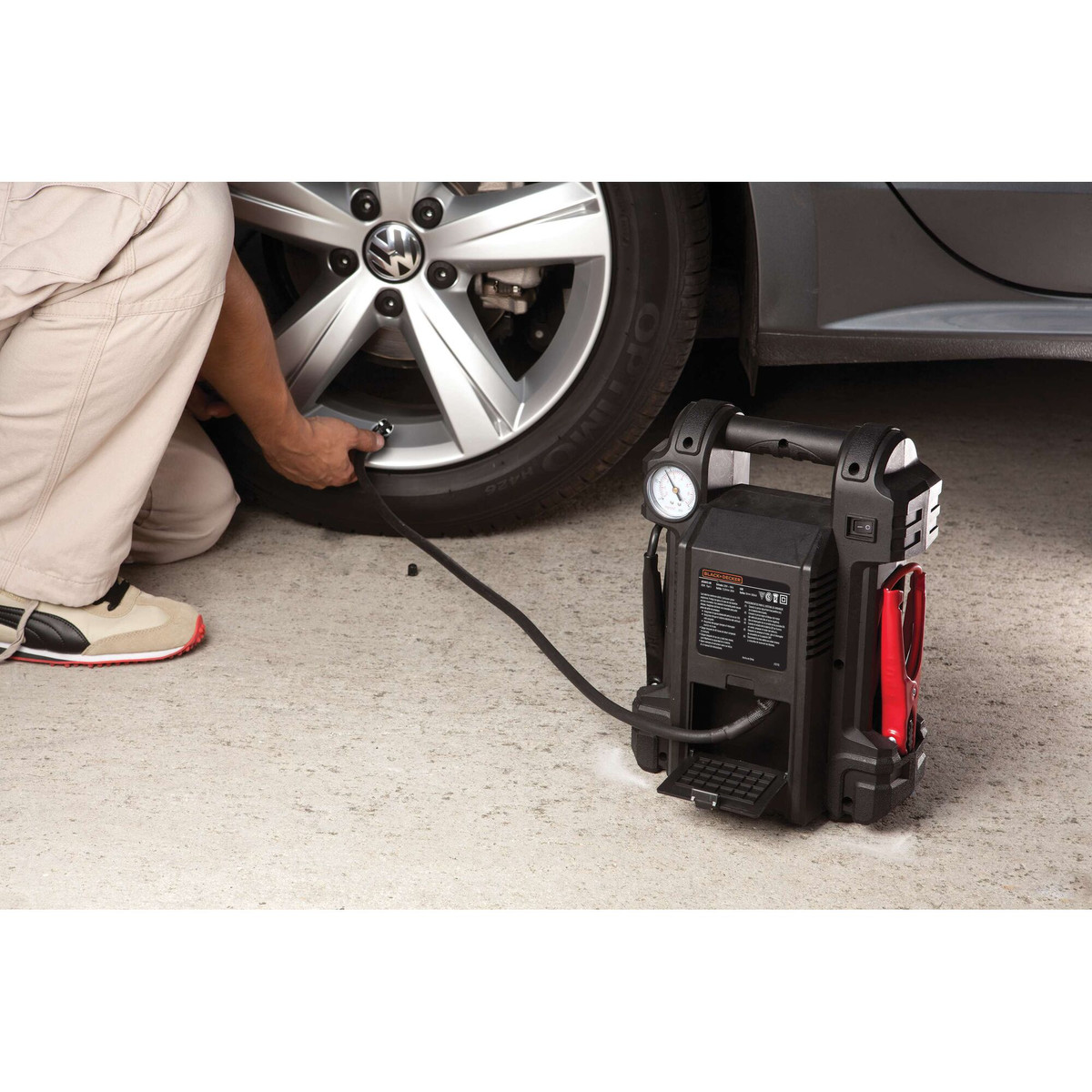 Arrancador Auxiliar de Partida com Compressor Inflador Integrado 350A 12V Bivolt Black+Decker — foto 4